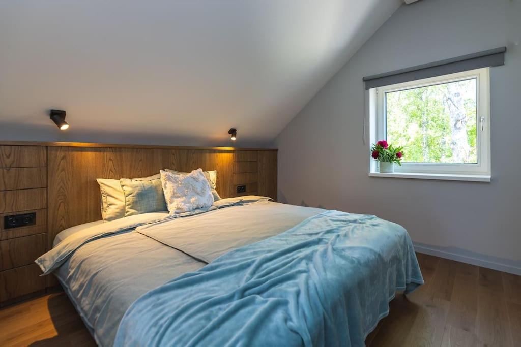 Modern Villa With Sauna & Hot Tub Hiiumaa Bagian luar foto